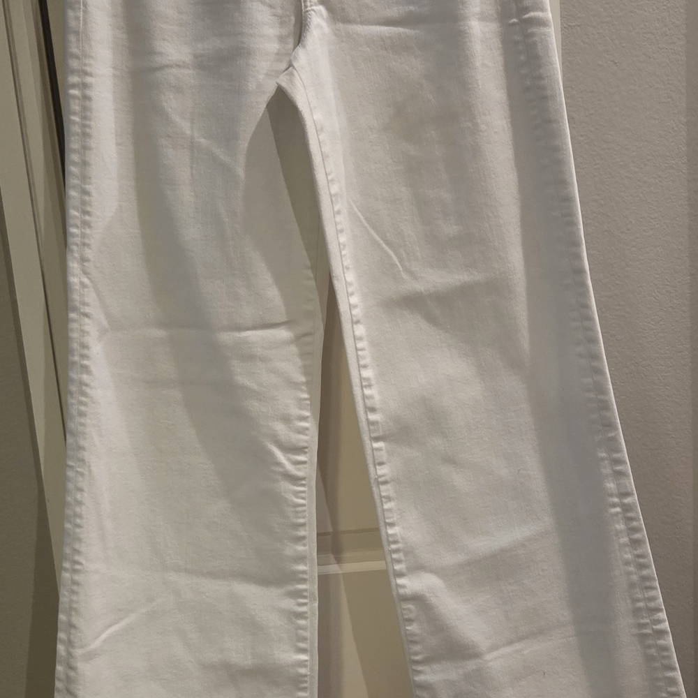 AE White Wide Leg 10 Reg Jeans